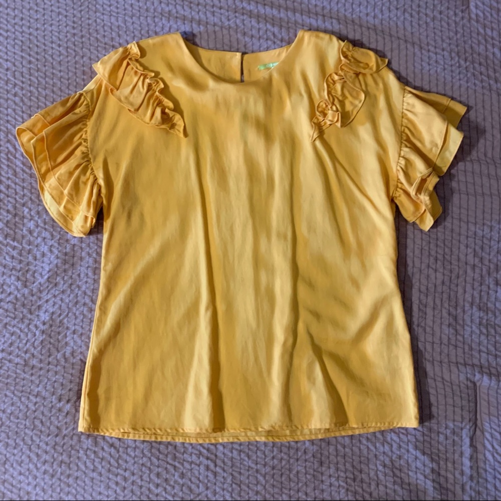 Yellow Top - Picture 2 of 3